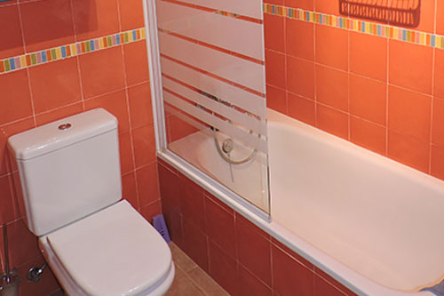 Baño Apartamento en Escarillla